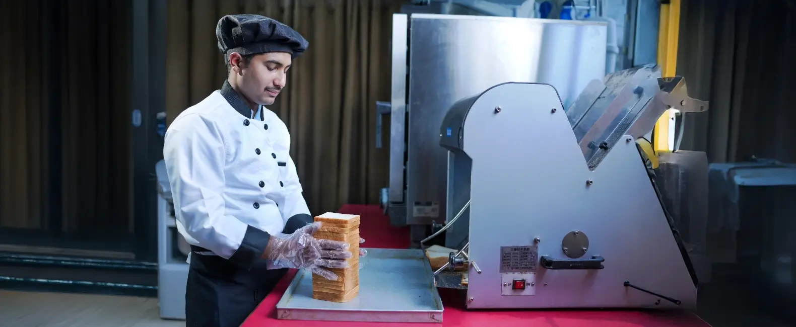 adv-eng-facili-banner